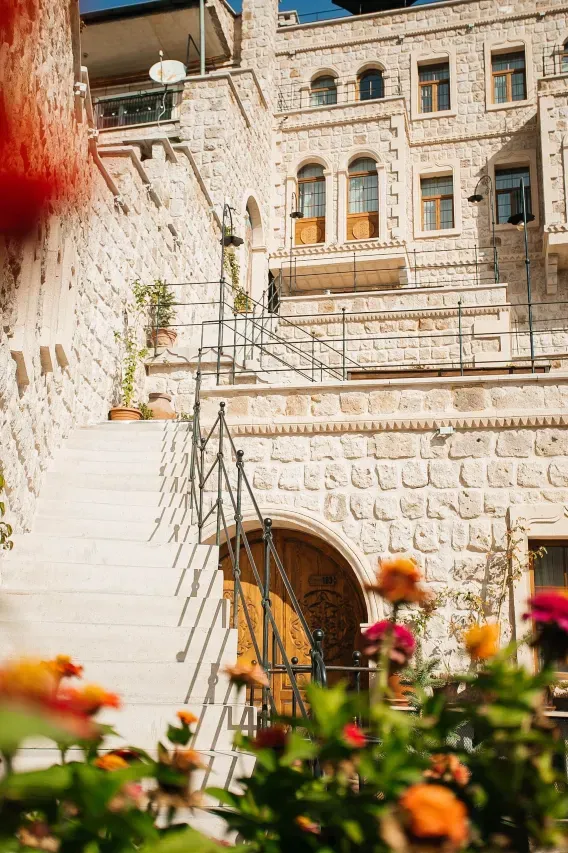 Galeri (En az 5 adet fotoğraf yüklemeniz gerekmektedir.)