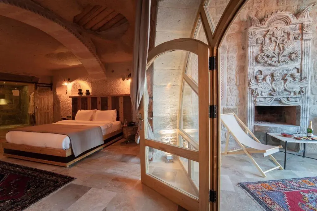 Galeri (En az 5 adet fotoğraf yüklemeniz gerekmektedir.)