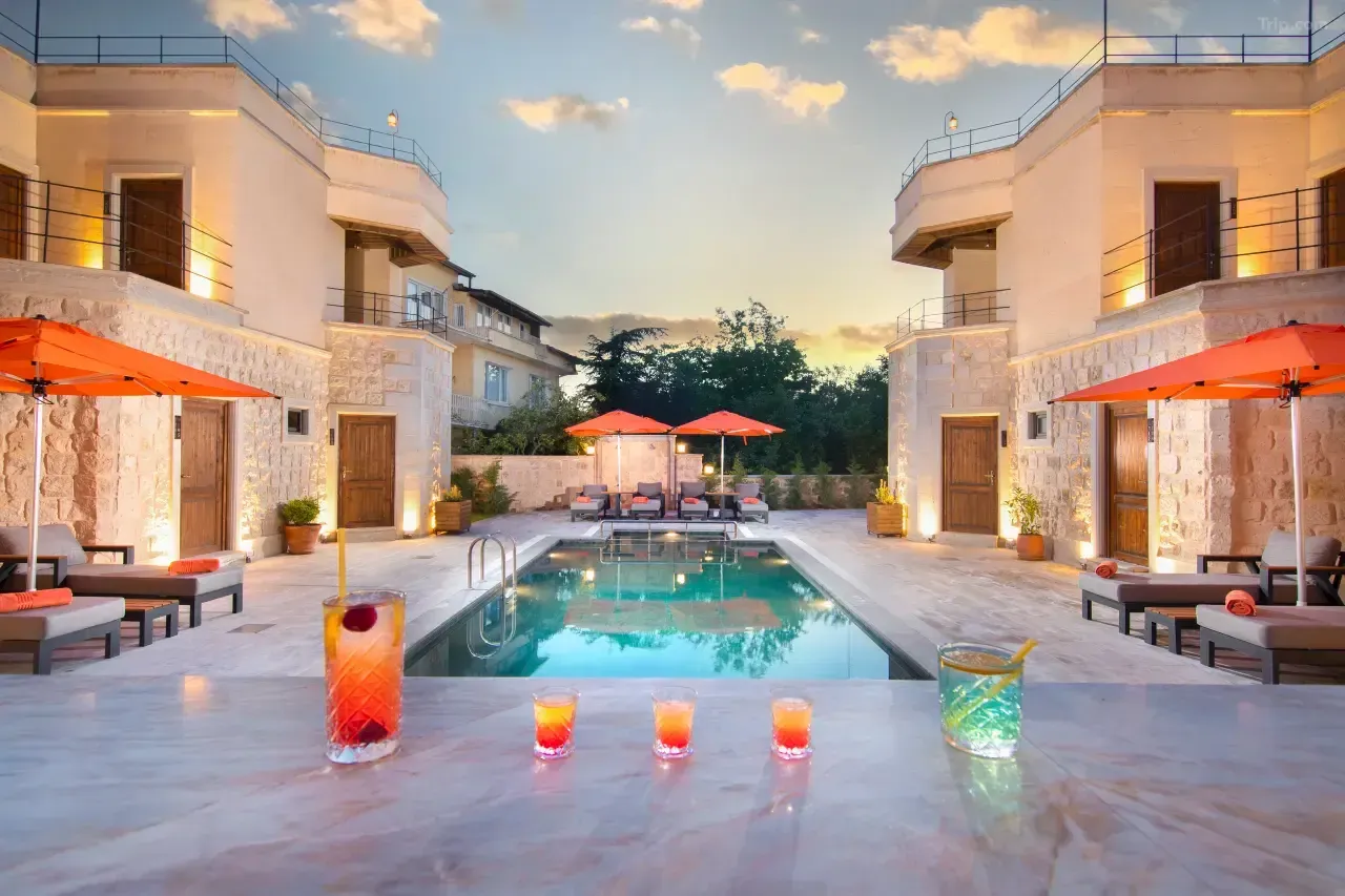 Galeri (En az 5 adet fotoğraf yüklemeniz gerekmektedir.)