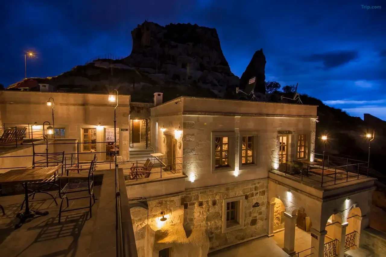 Galeri (En az 5 adet fotoğraf yüklemeniz gerekmektedir.)