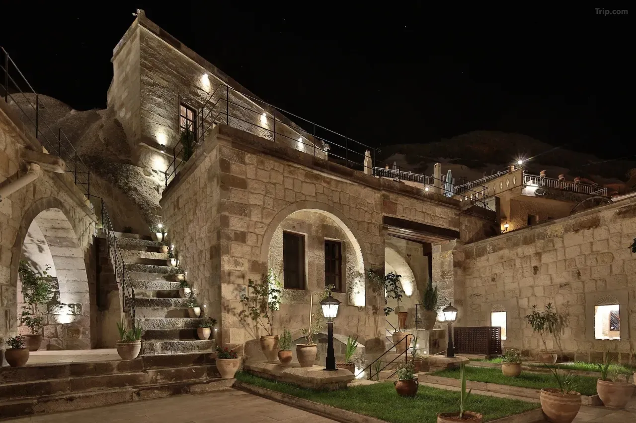 Galeri (En az 5 adet fotoğraf yüklemeniz gerekmektedir.)