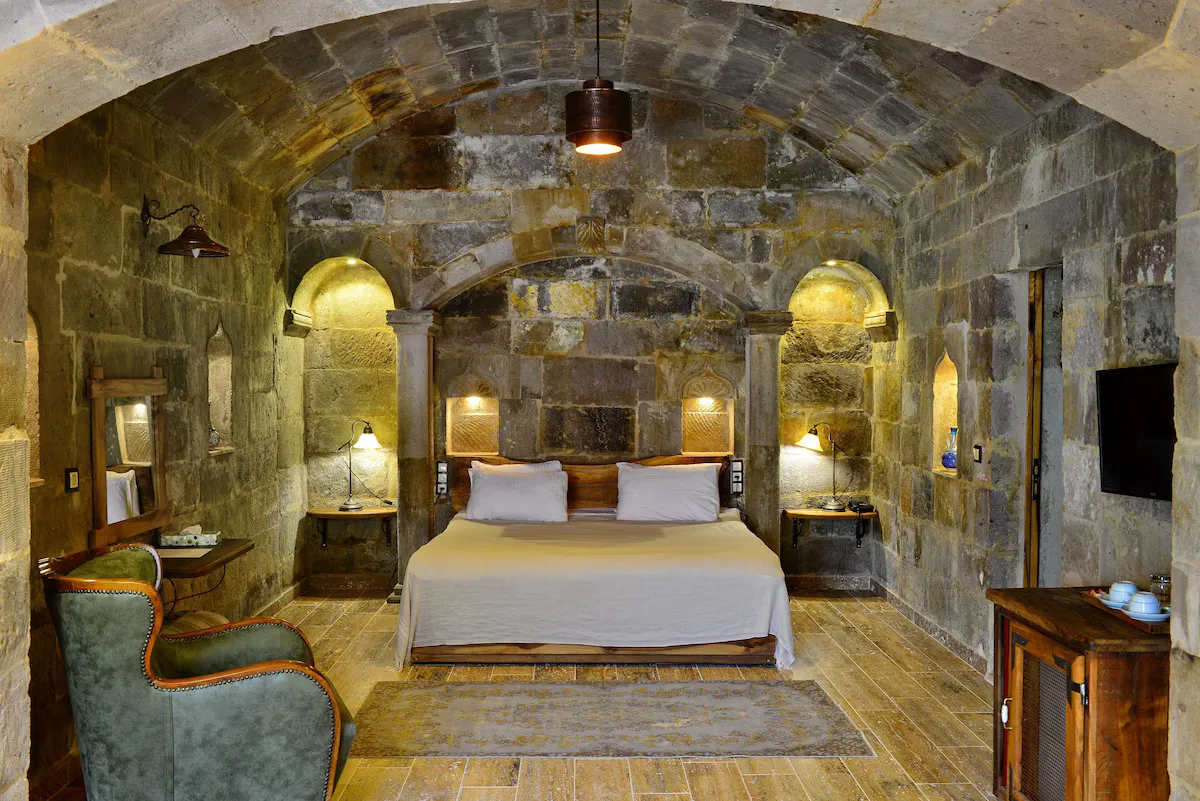 Galeri (En az 5 adet fotoğraf yüklemeniz gerekmektedir.)