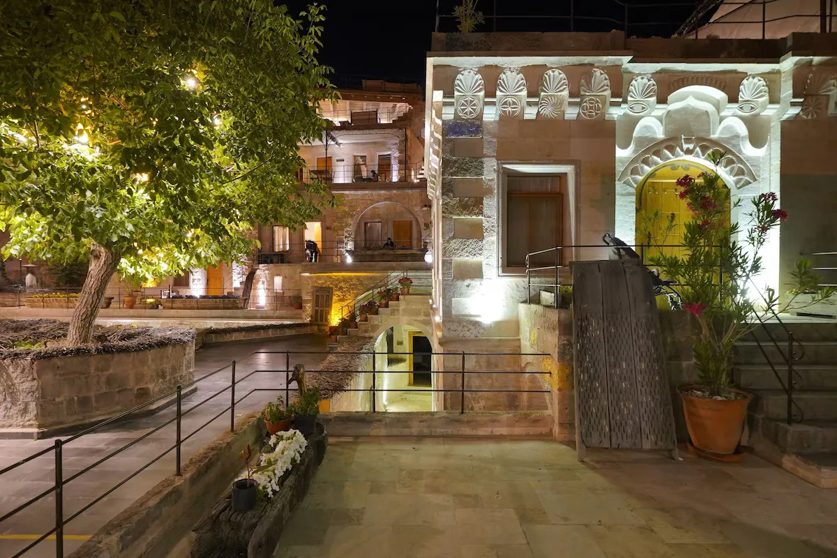 Galeri (En az 5 adet fotoğraf yüklemeniz gerekmektedir.)