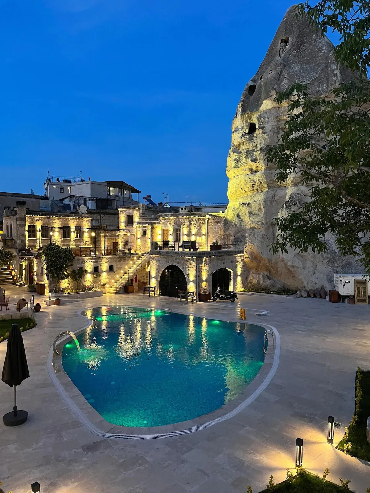 Galeri (En az 5 adet fotoğraf yüklemeniz gerekmektedir.)