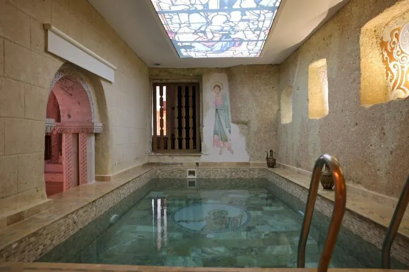 Galeri (En az 5 adet fotoğraf yüklemeniz gerekmektedir.)