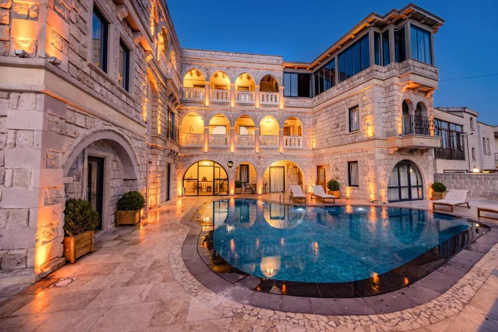 Galeri (En az 5 adet fotoğraf yüklemeniz gerekmektedir.)