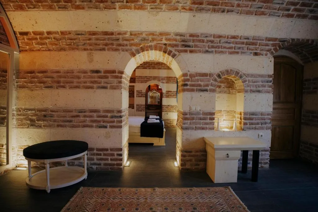 Galeri (En az 5 adet fotoğraf yüklemeniz gerekmektedir.)