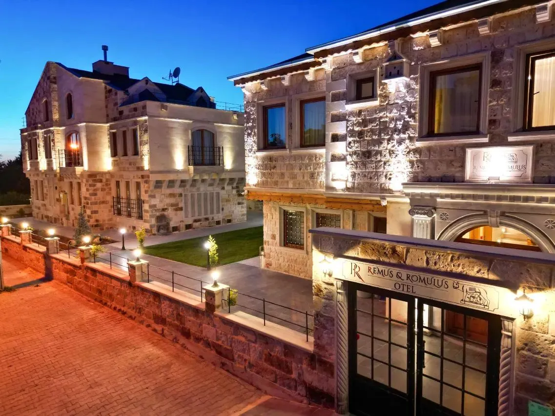 Galeri (En az 5 adet fotoğraf yüklemeniz gerekmektedir.)