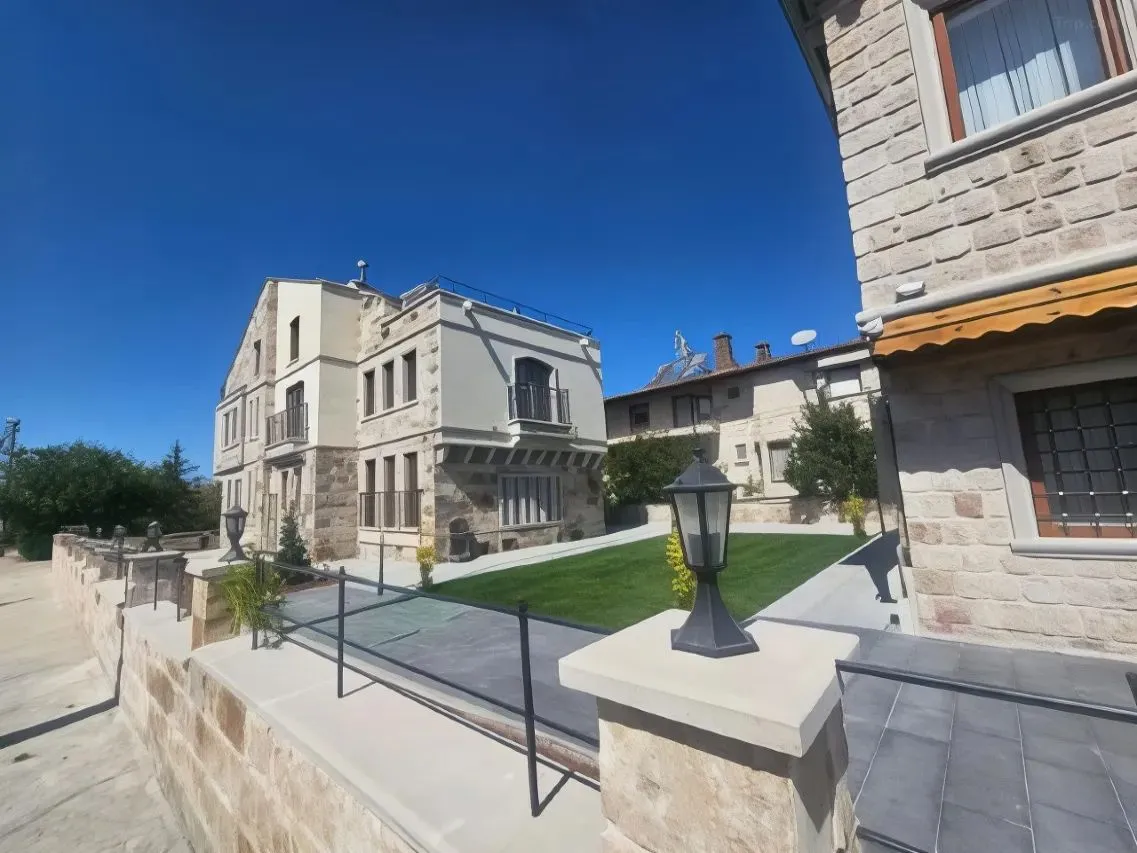 Galeri (En az 5 adet fotoğraf yüklemeniz gerekmektedir.)