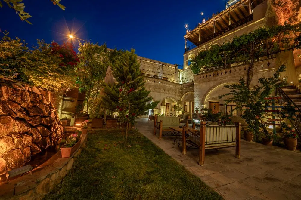 Roma Cave Suite Hotel